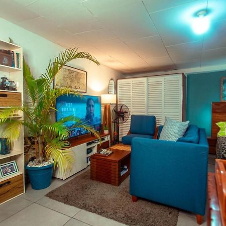 림베 Palm Springs Bed & Breakfast B&B 외부 사진