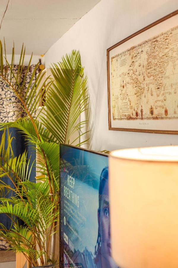 림베 Palm Springs Bed & Breakfast B&B 외부 사진